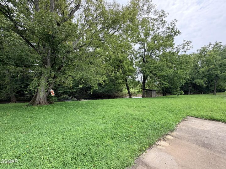 Property Photo: 675 Catnip Road TN 37727
