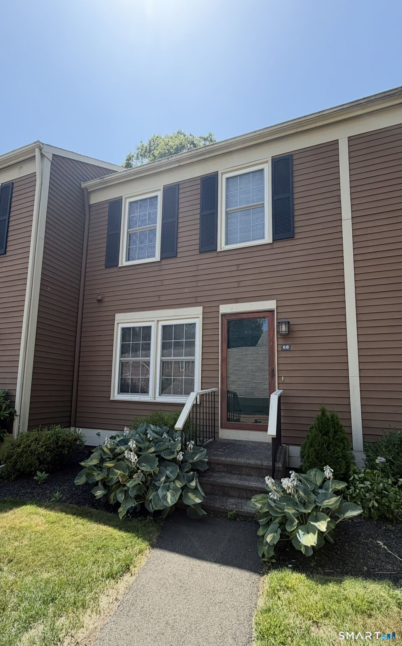 Property Photo: 68 Foxbridge Village CT 06405