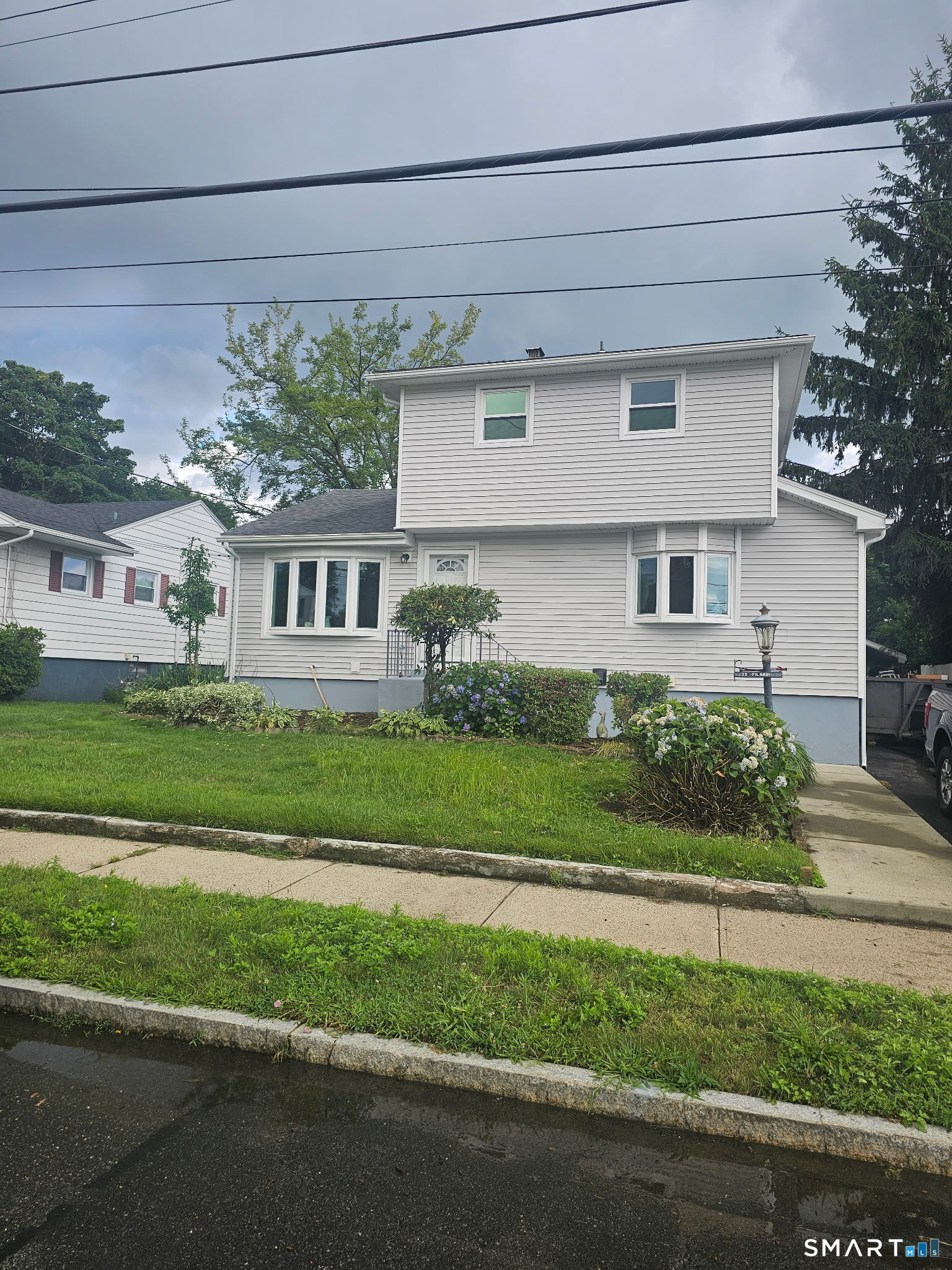 Property Photo: 25 Morris Causeway CT 06512