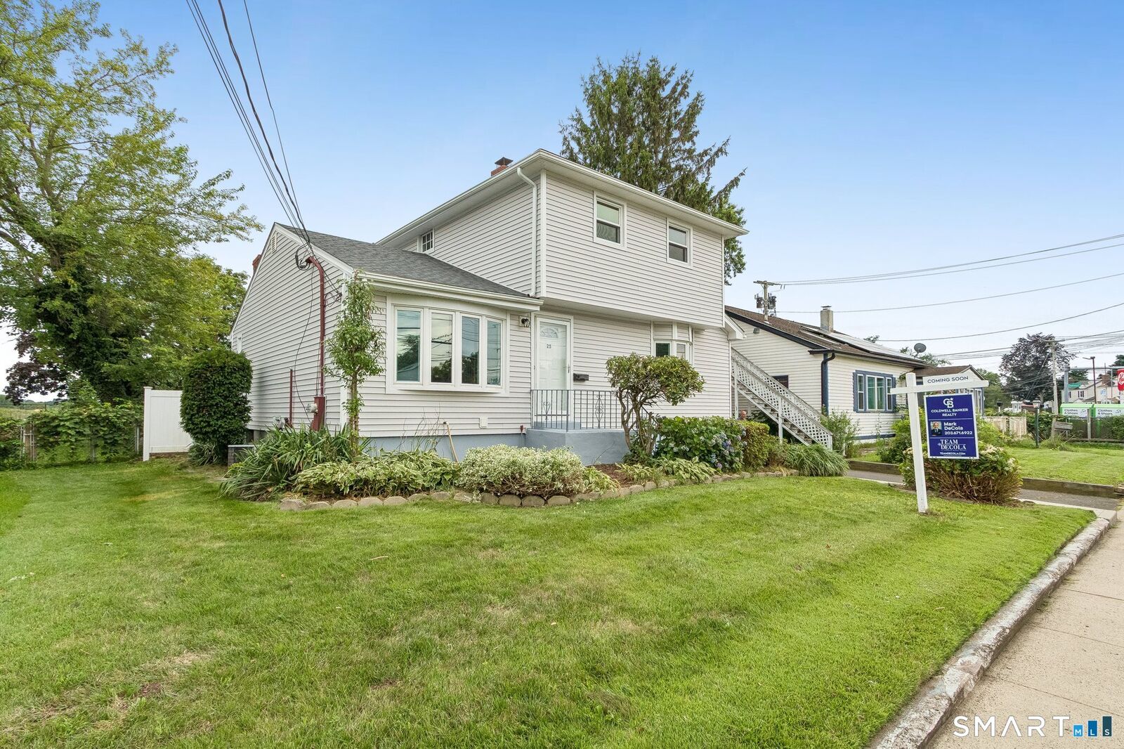 Property Photo:  25 Morris Causeway  CT 06512 