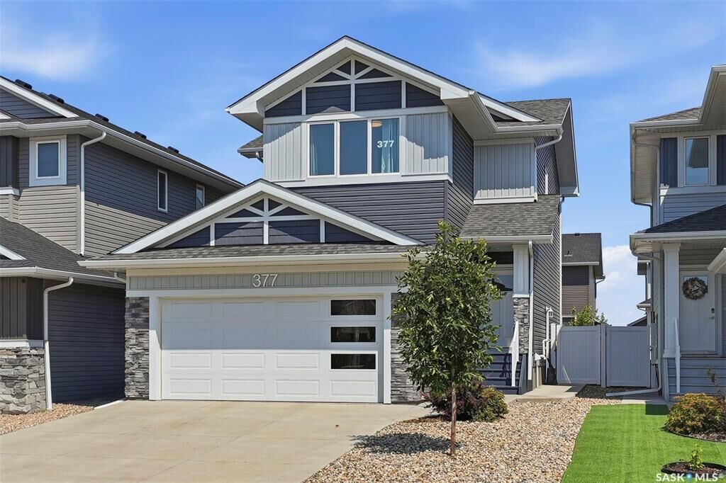 Property Photo:  377 Germain Manor  SK S7V 0V1 