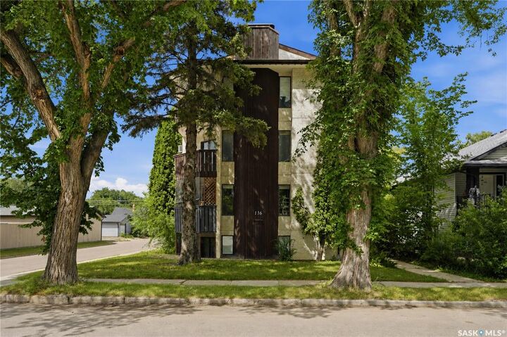 Property Photo: 116 111th Street 301 SK S7N 1S7