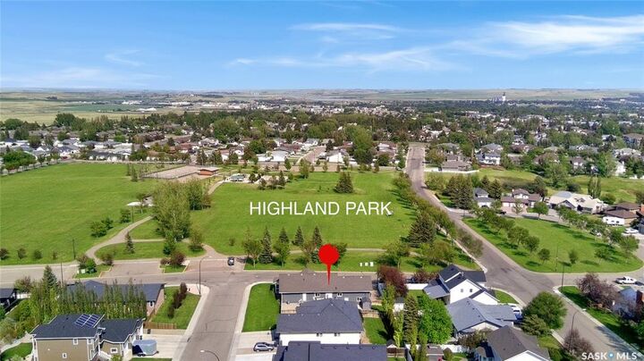 Property Photo: 702 Cooper Drive SK S9H 2A8