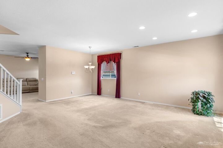 Property Photo:  101 Sweetleaf Lane  CA 93561 