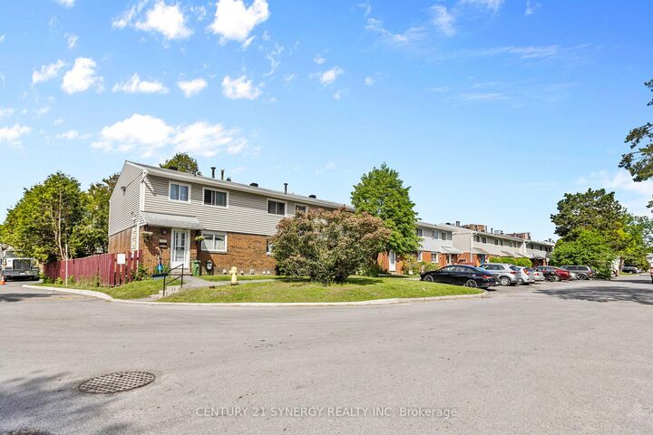 Property Photo:  1472 Heatherington Road C  ON K1V 6S1 