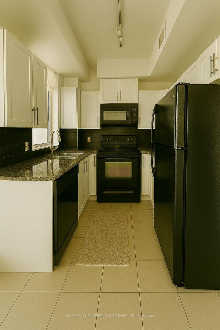 Property Photo: 3515 Kariya Drive 3207 ON L5B 0C1
