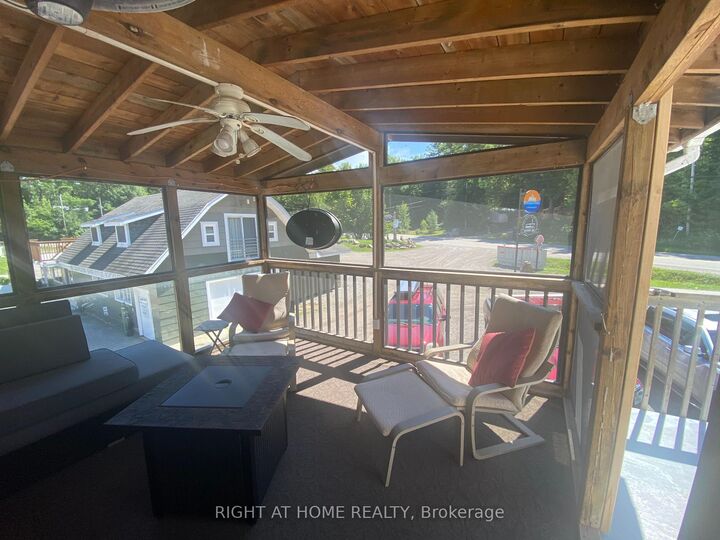 Property Photo: 1725 Earl Haid Avenue ON L0K 1E0