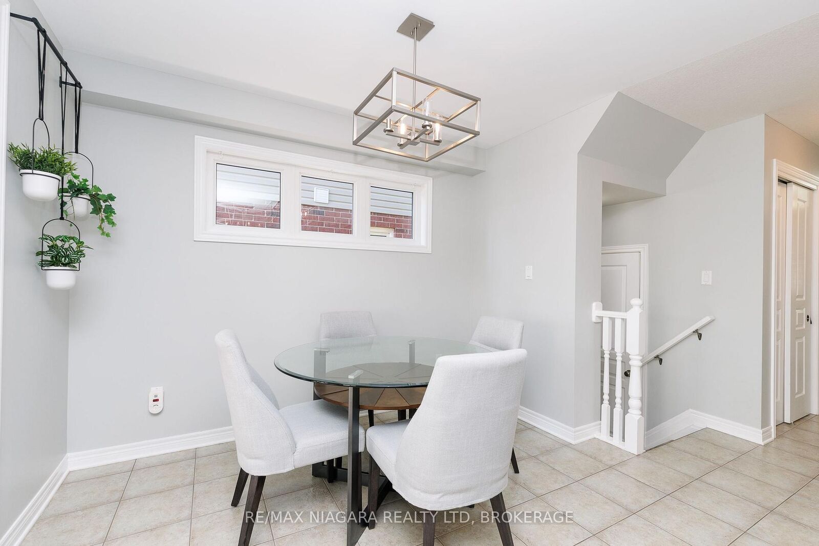 Property Photo:  6610 Mary Drive  ON L2H 0B5 