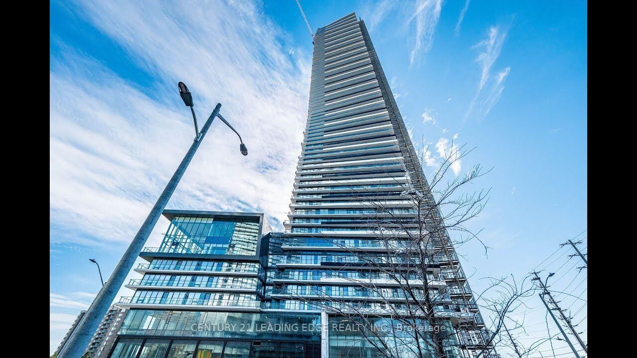 Property Photo:  448 Burnhamthorpe Drive W 326  ON L5B 0R4 