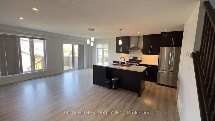 Property Photo:  1942 Foxridge Crescent  ON N6G 0L8 