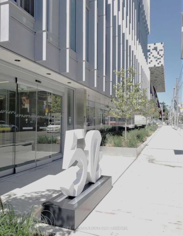 Property Photo: 50 McCaul Street 805 ON M5T 0B6