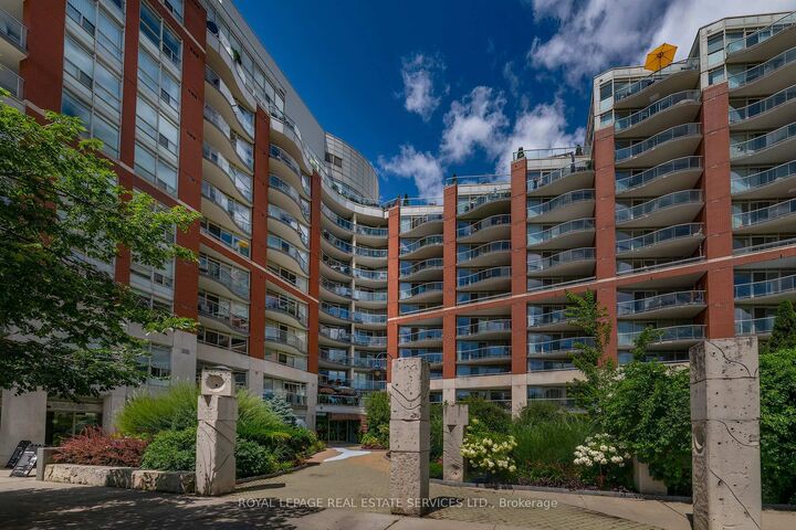 550 Queens Quay W 707 — photo 1