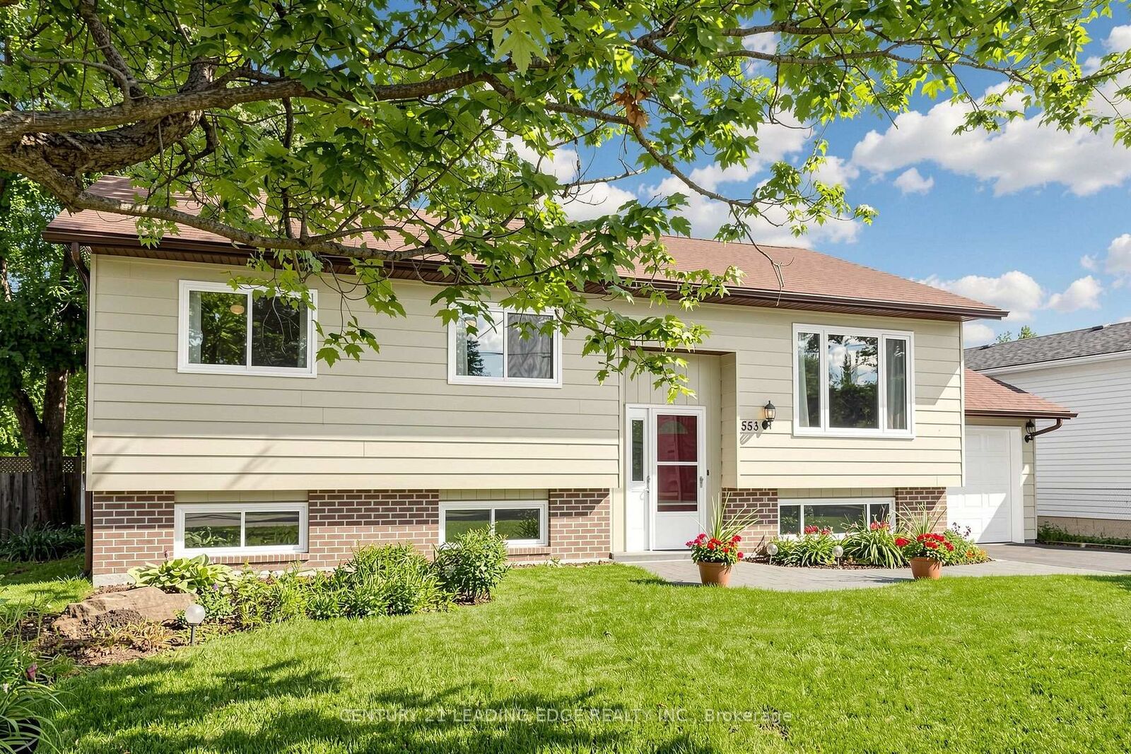 Property Photo: 553 James Street ON L0K 1A0