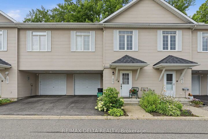 Property Photo: 1667 Manon Street ON K4K 1T9
