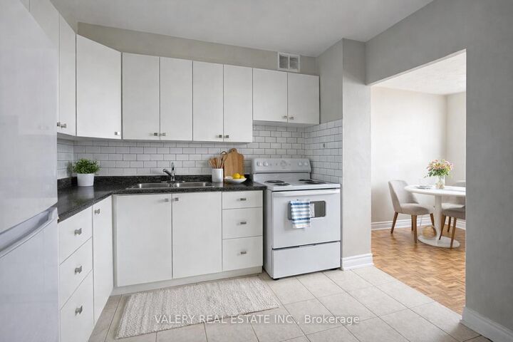 Property Photo: 890 Jane Street 1103 ON M6N 4C3