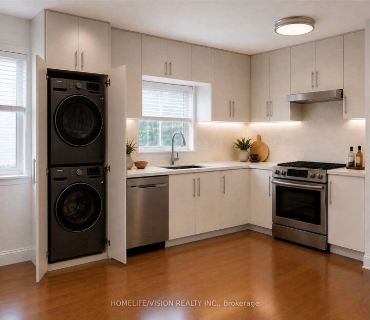 Property Photo: 53 Wedgewood Drive ON M2M 2H4