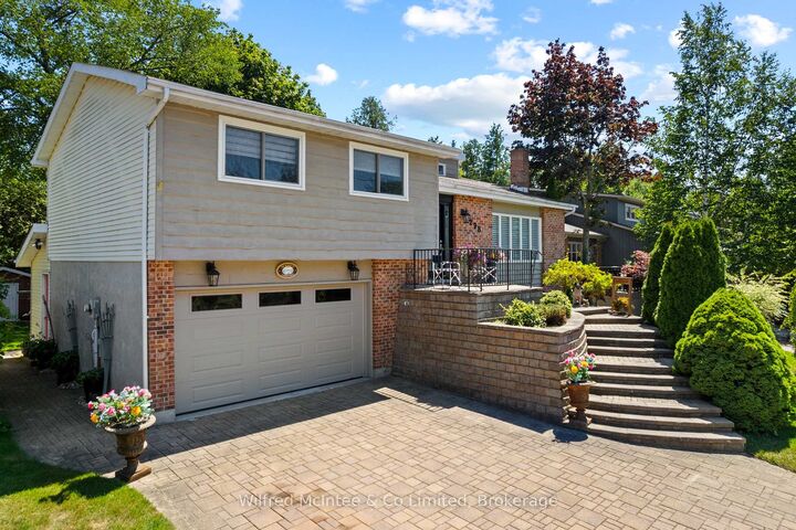 Property Photo: 298 Albert Street S ON N0H 2L0