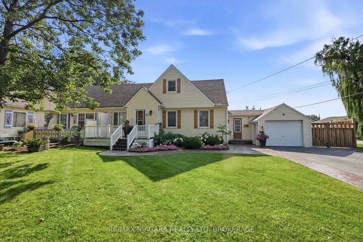 Property Photo:  54 Fairview Road  ON L3M 3L5 