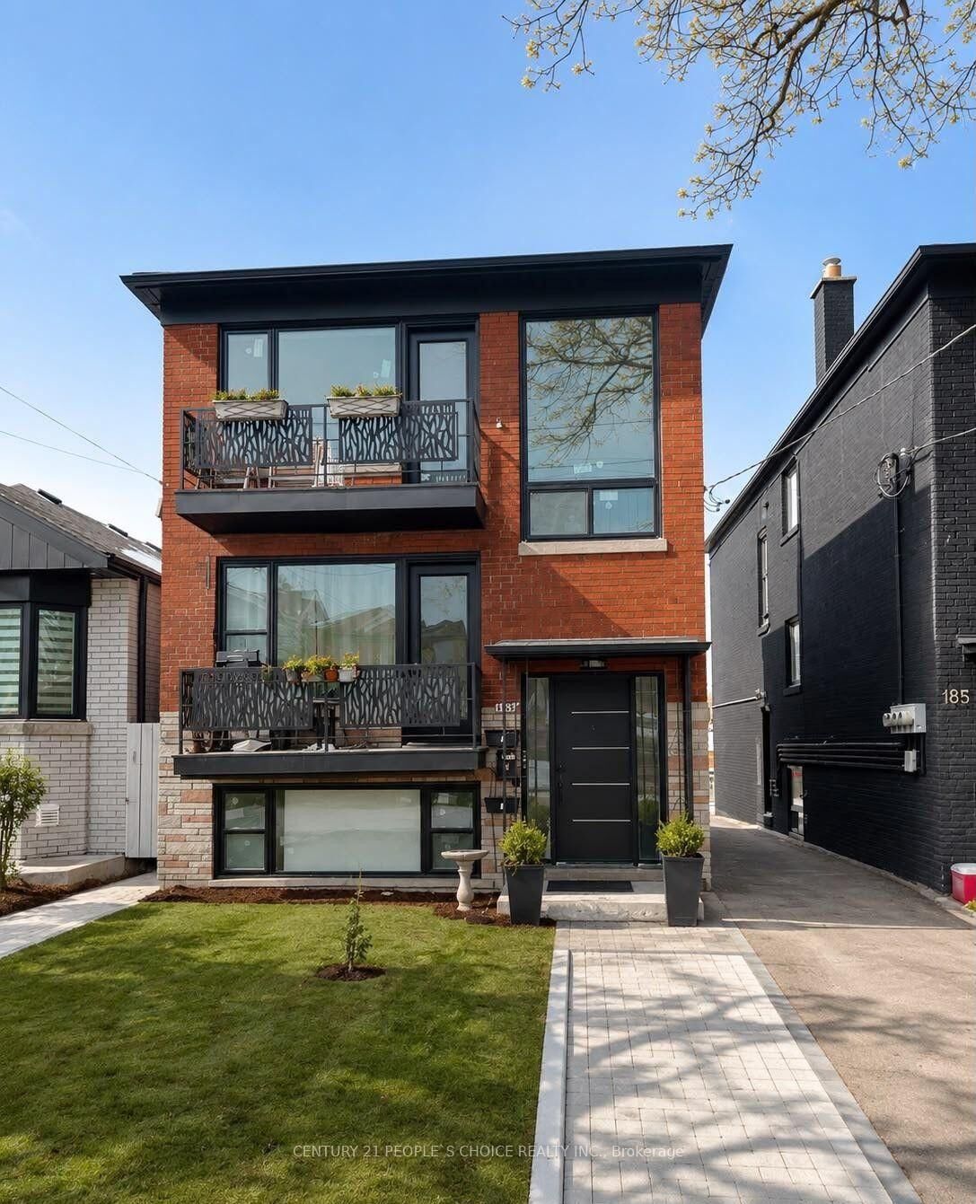 Property Photo:  183 Bowie Avenue 2  ON M6E 2R5 
