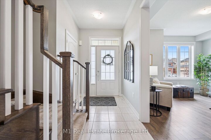 Property Photo: 65 Elliot Avenue E 3 ON N1M 0H6