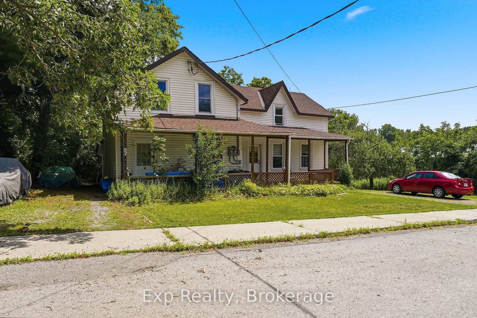 Property Photo:  82 - 84 Bursthall Street  ON K0K 2M0 