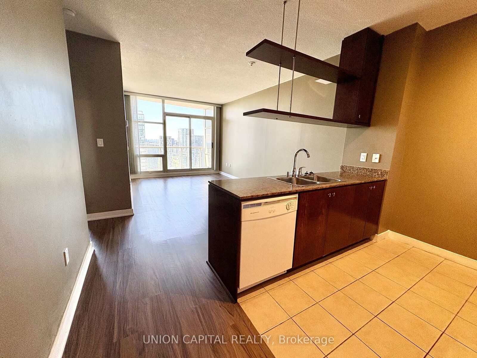 Property Photo:  10 Navy Wharf Court 4501  ON M5V 3V2 