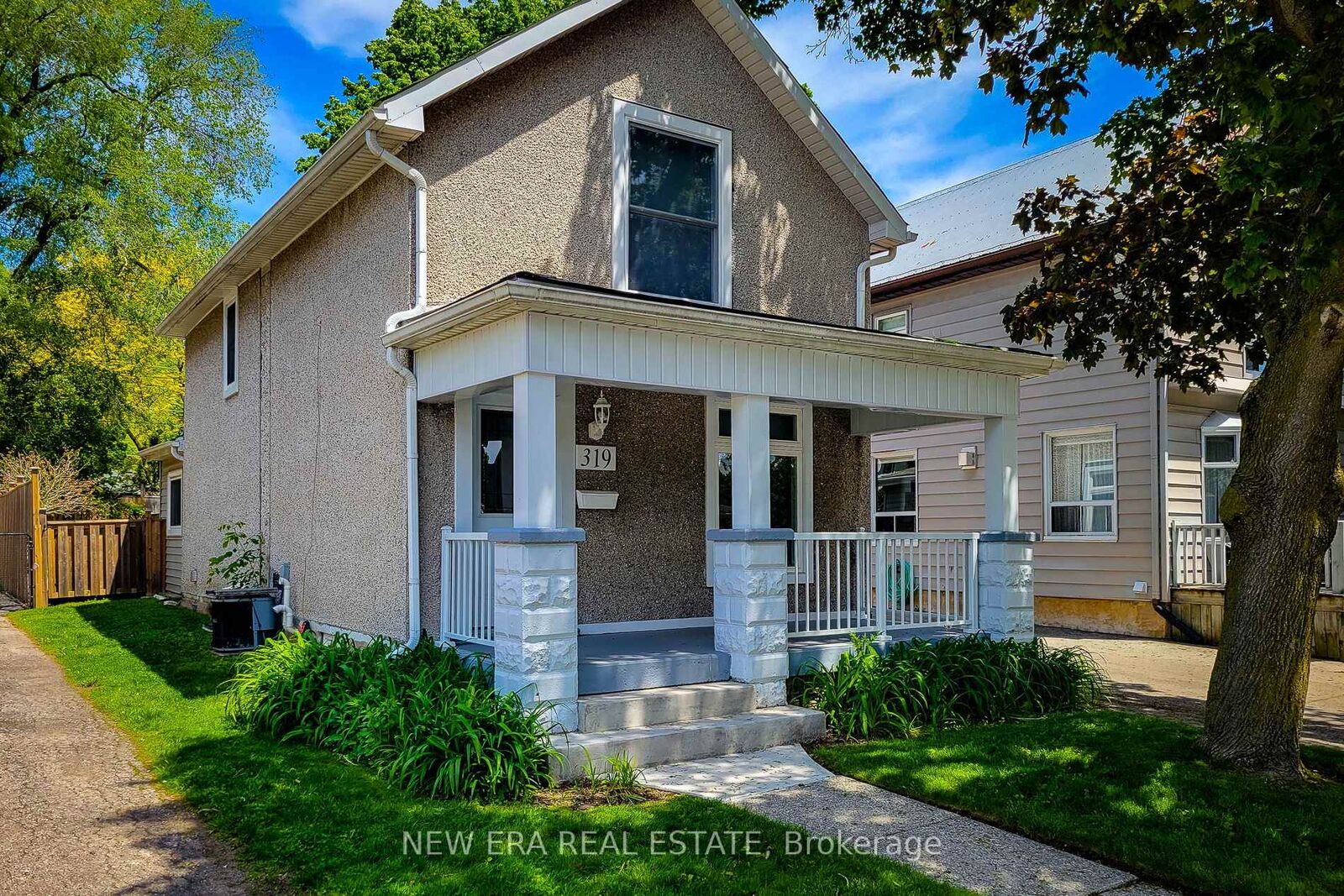 Property Photo: 319 King Street W ON L9H 1W5