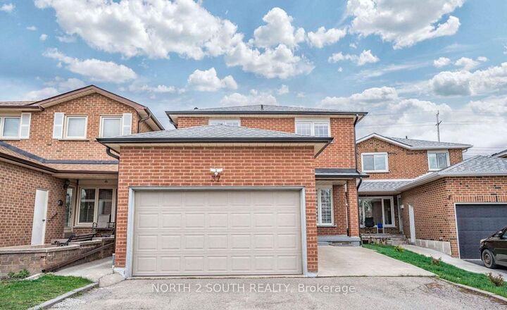 Property Photo: 37 Loire Court Upper ON M9V 4Z7