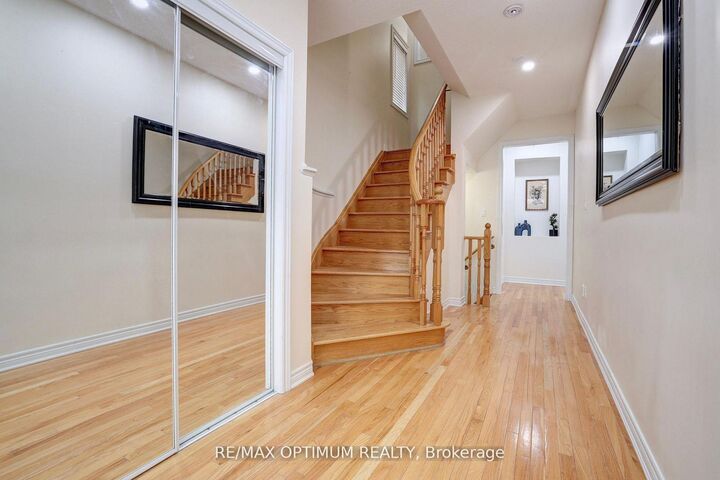 Property Photo:  21 Saint Eugene Street  ON L6Y 0N5 