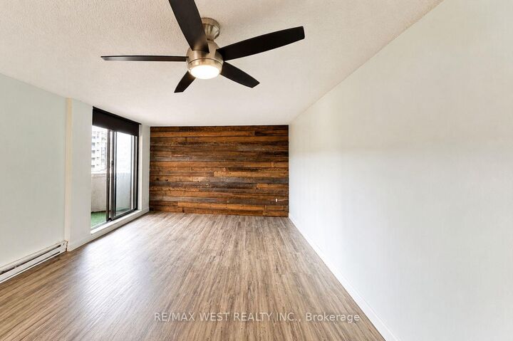 Property Photo:  23 Main Street 406  ON L4H 2P7 