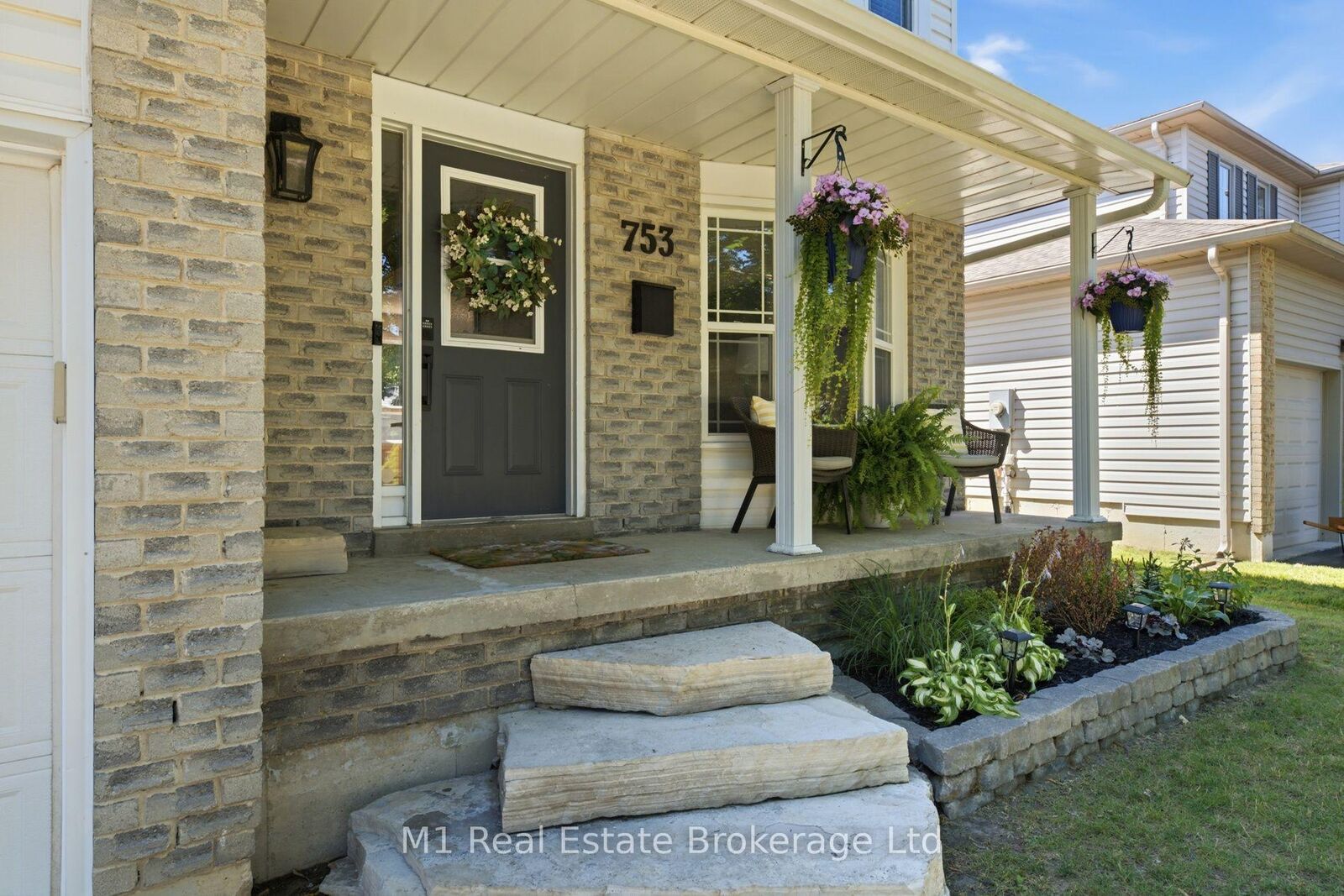 Property Photo: 753 Woodhill Drive ON N1M 3N2