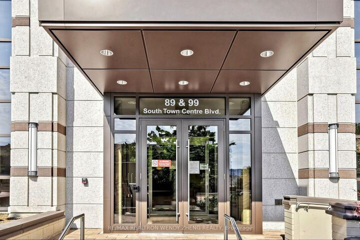 Property Photo: 99 South Town Centre Boulevard 918 ON L6G 0E9