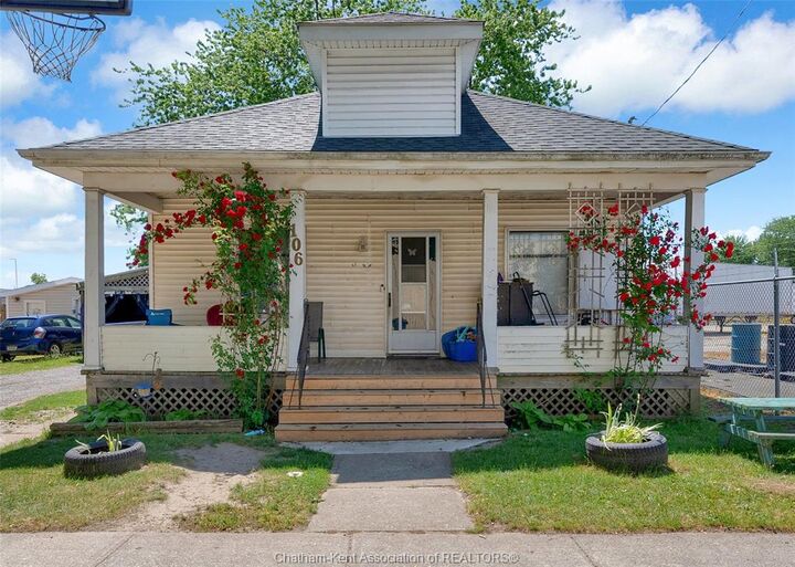 106 St. George Street — photo 1