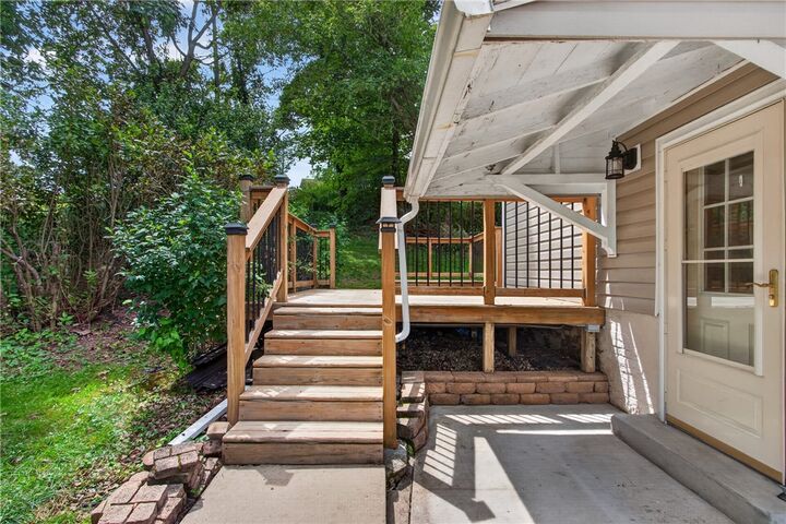 Property Photo:  1646 Saxonburg Road  PA 15084 