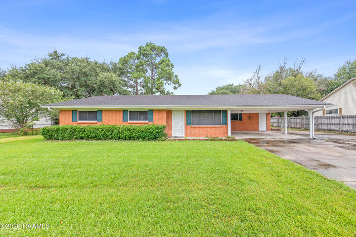 Property Photo: 149 Mimosa Place LA 70506