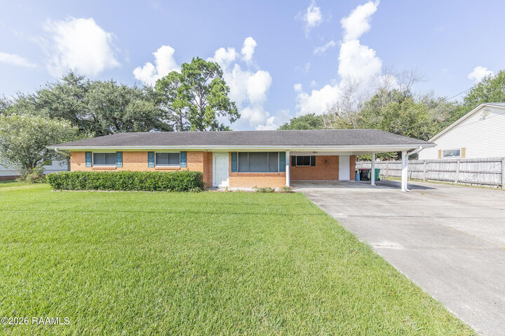 Property Photo:  149 Mimosa Place  LA 70506 