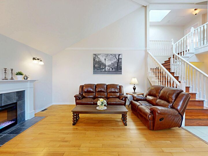 Property Photo: 10285 167 Street BC V4N 1Z2