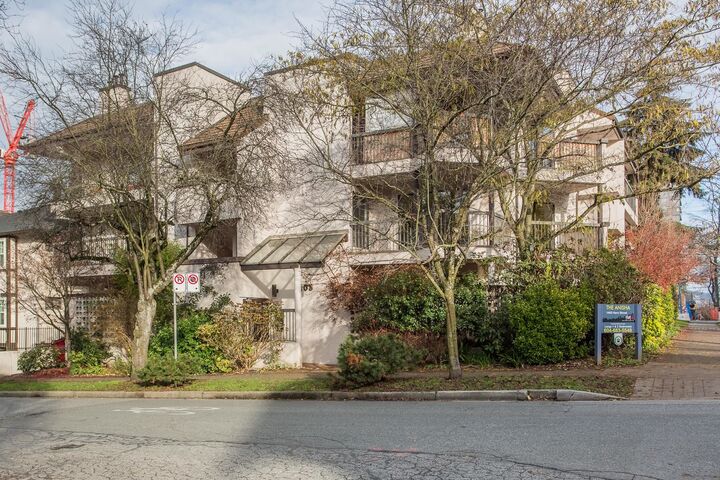 Property Photo:  1405 Haro Street 303  BC V6G 1G5 
