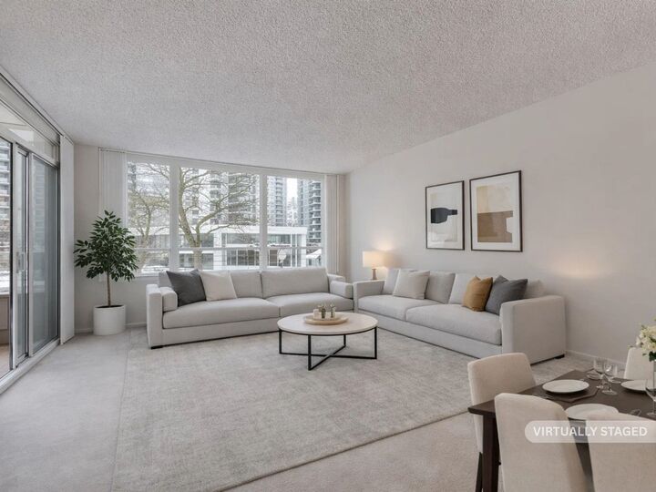 6070 McMurray Avenue 305 — photo 1