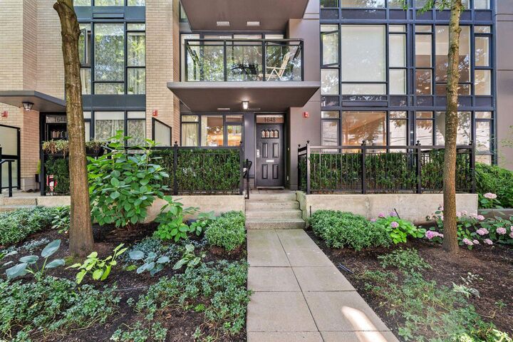 1648 W 7th Avenue — photo 1
