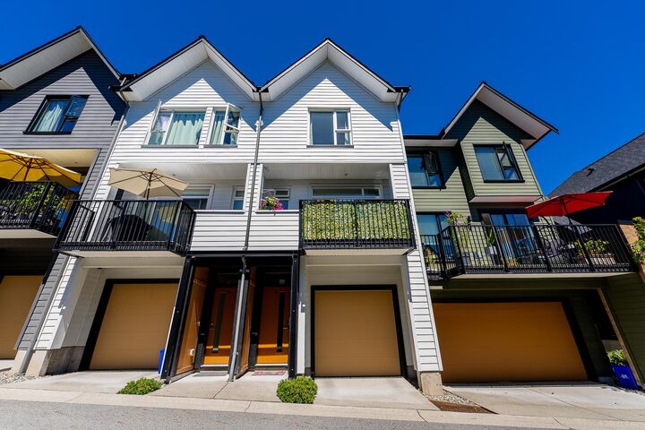 Property Photo: 1228 Hudson Street 8 BC V3B 0R3