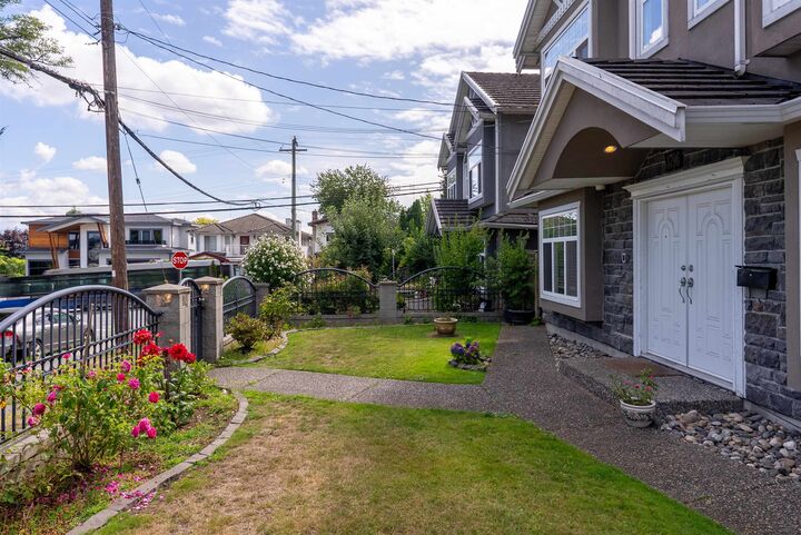 Property Photo: 3796 Price Street BC V5G 2K8
