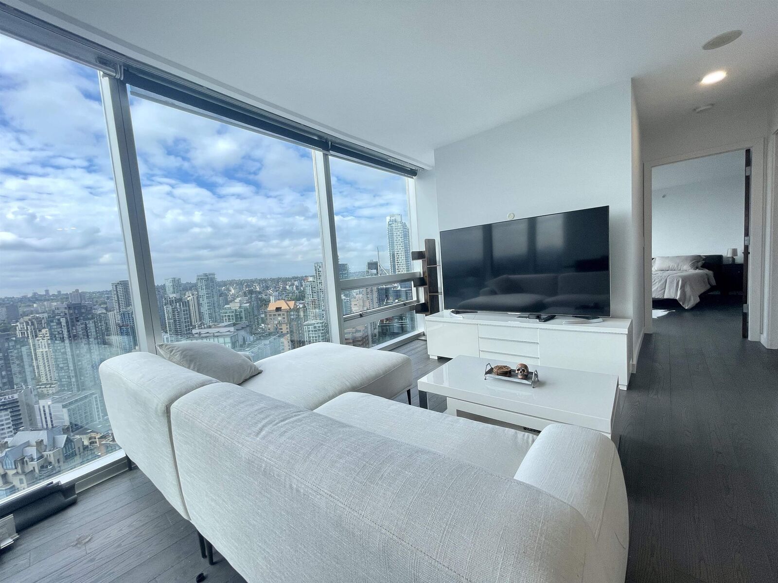 Property Photo: 938 Nelson Street BC V6Z 3A7