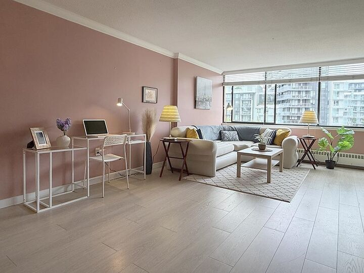 Property Photo: 6631 Minoru Boulevard 703 BC V6Y 1Z1