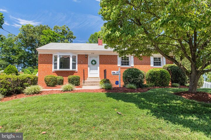 Property Photo:  2118 Culpeper Drive  VA 22191 