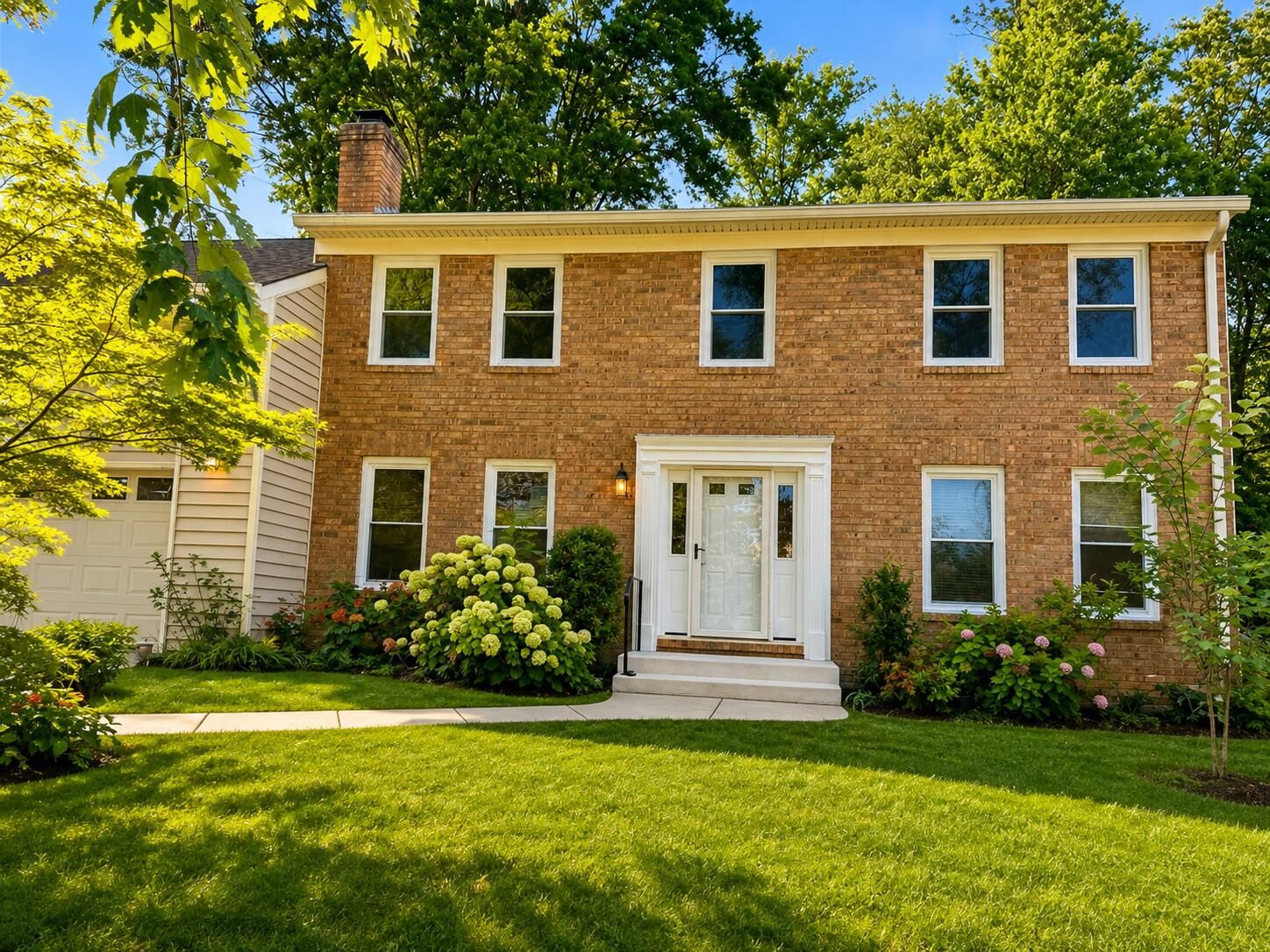 Property Photo: 9008 Lake Braddock Drive VA 22015