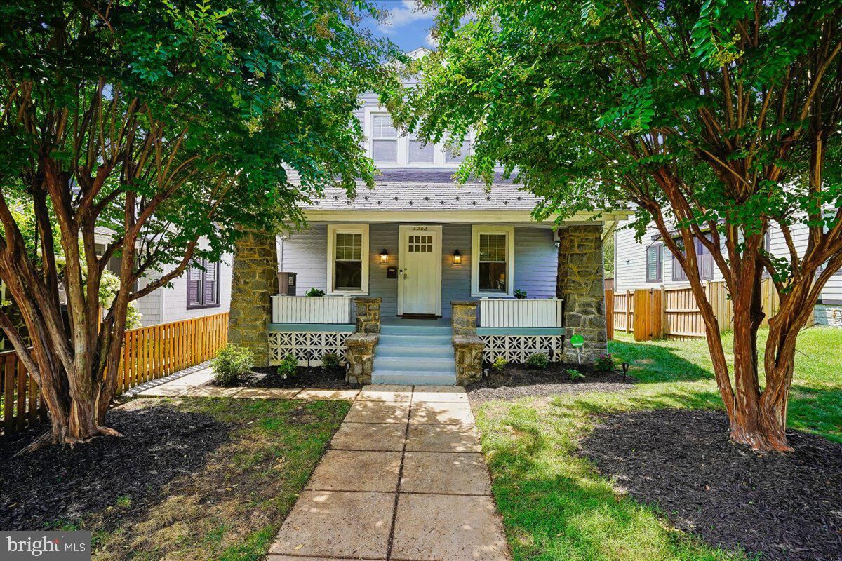 Property Photo:  5202 13th Street NW  DC 20011 