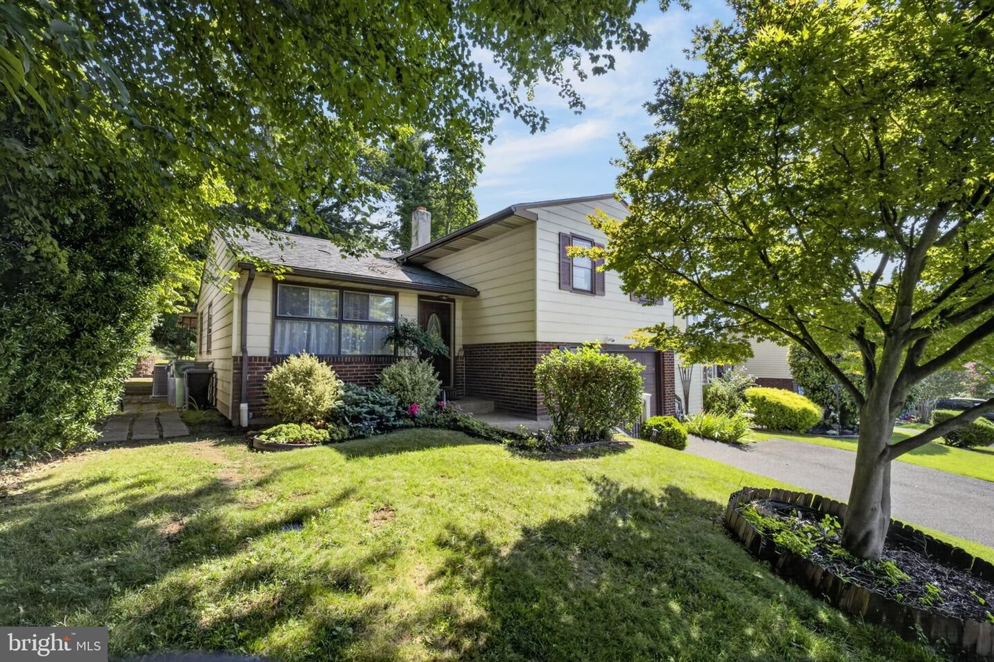 Property Photo:  1929 Jenkintown Road  PA 19046 