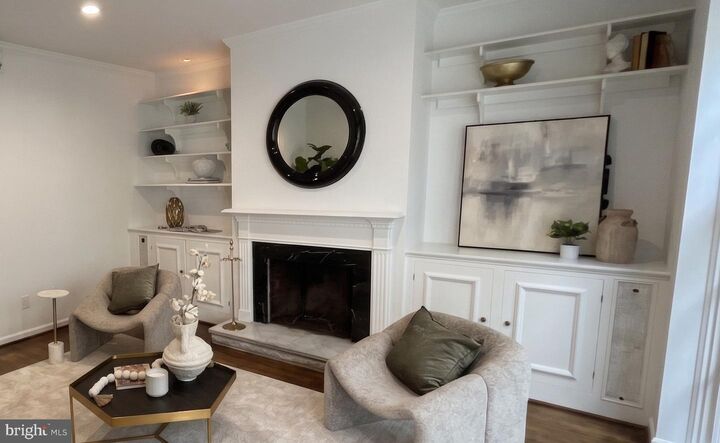 Property Photo: 216 Pine Street 14 PA 19106