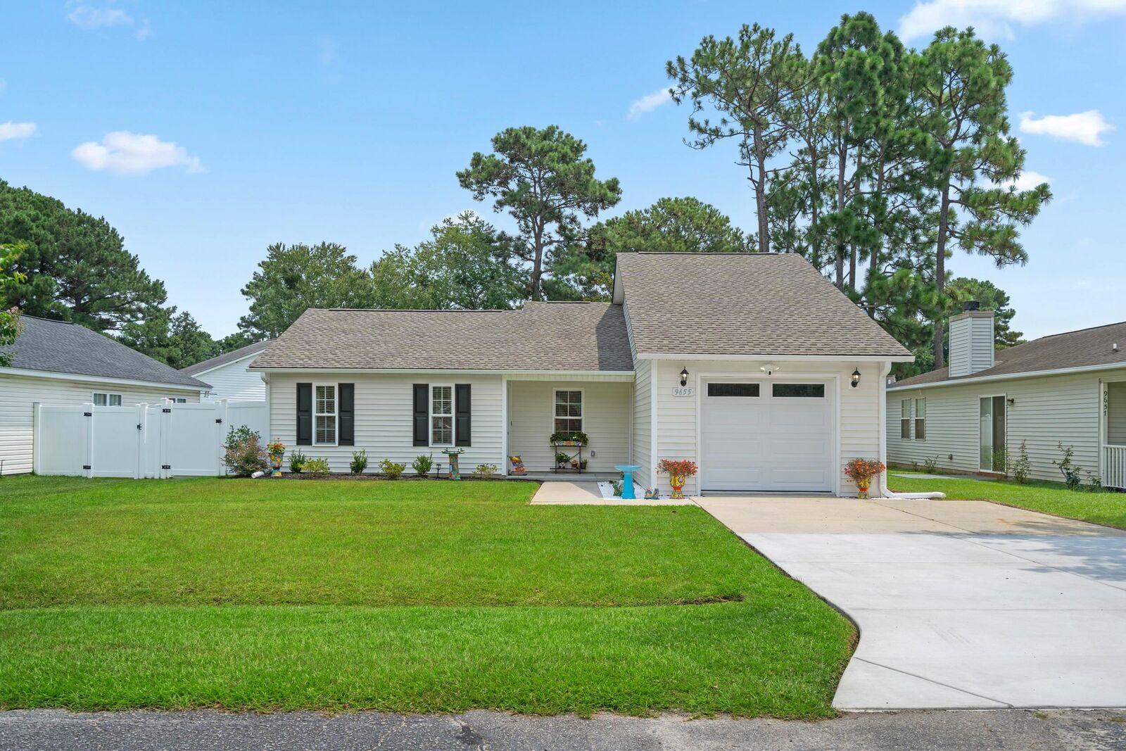 Property Photo: 9655 Kings Grant Dr. SC 29576